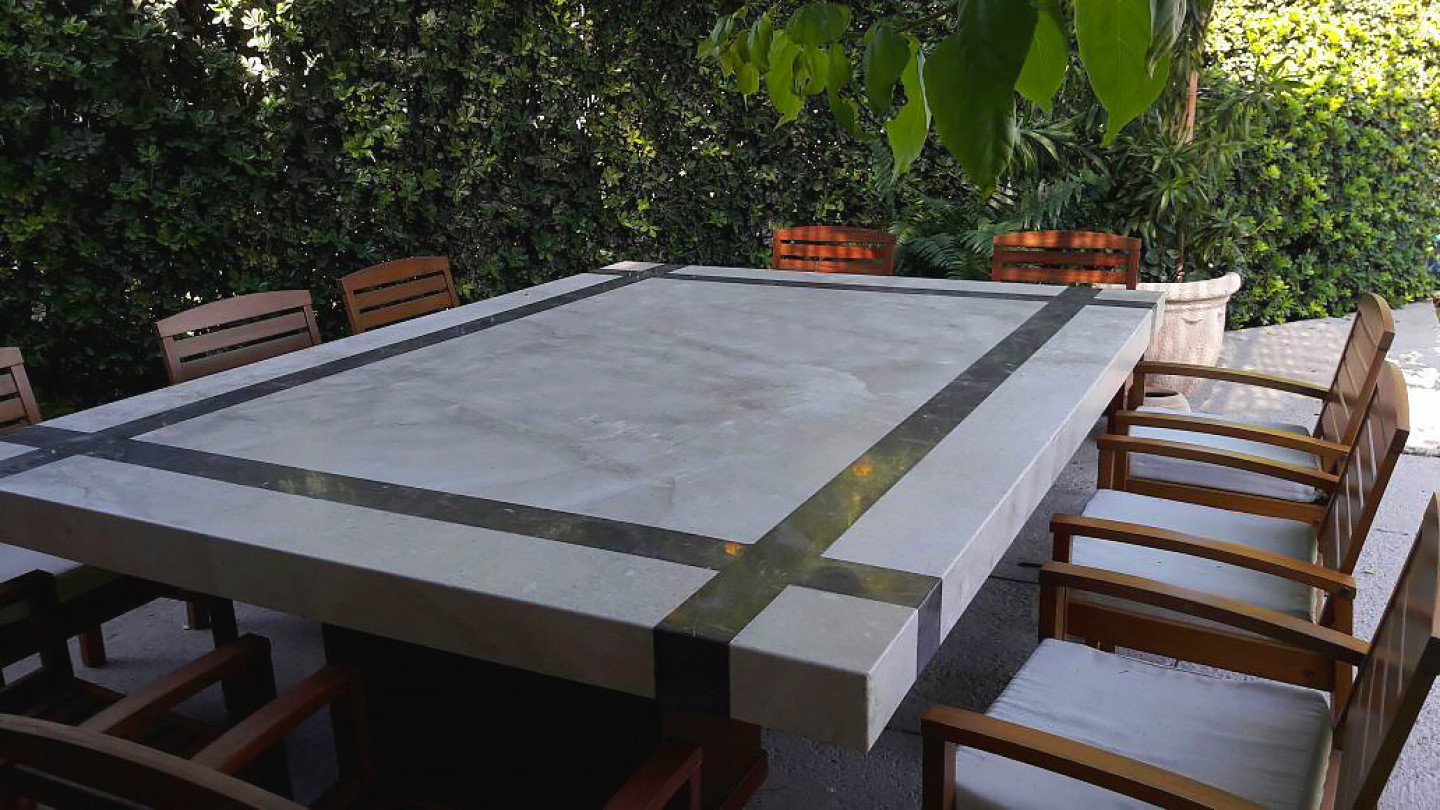 P&M 2 - pergamino and Mystery garden table 3 copy